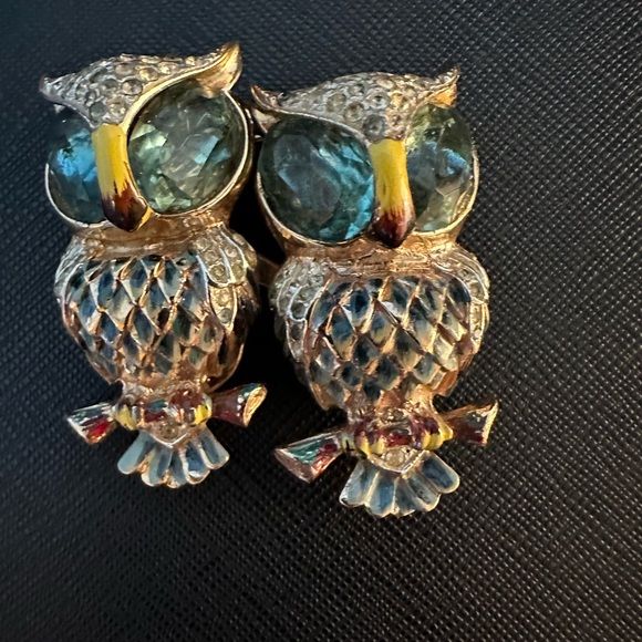 Coro Jewelry - Coro brooch Duette Birds owl A Katz Des 1944s Sterling silver Enamel